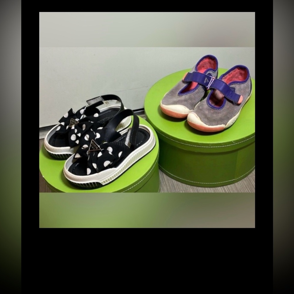Plae Chloe purple passion flower print shoes sz. 10T & Polka Dot Fashion Sandals